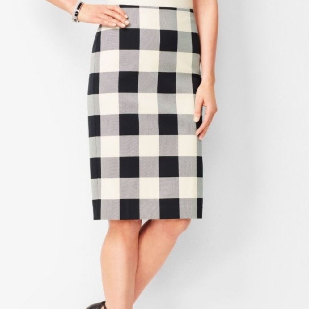 Ann Taylor Plaid Pencil Skirt